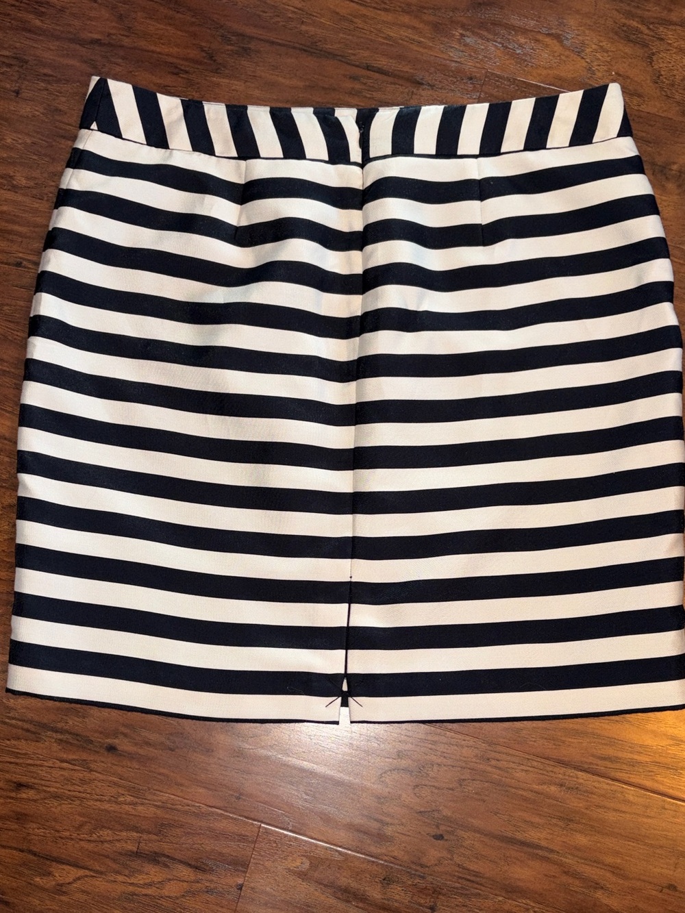 Worthington Black and Cream Striped Mini Skirt 16W - Picture 6 of 8